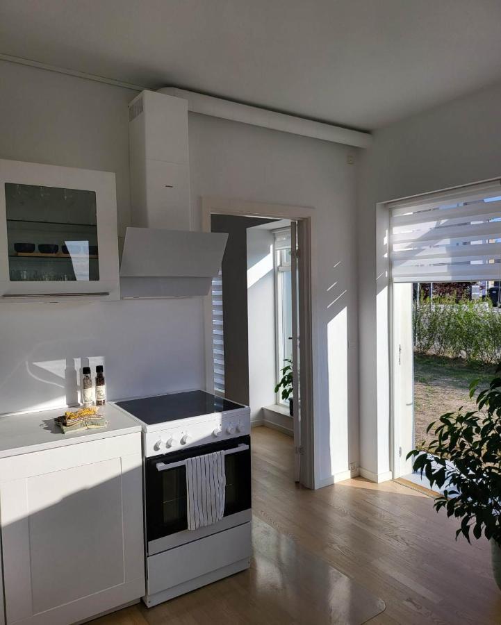 Straight-Up Fantastic Bright Apartment! オールフス エクステリア 写真