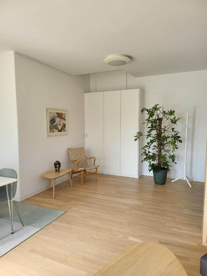 Straight-Up Fantastic Bright Apartment! オールフス エクステリア 写真